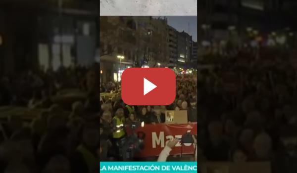 Embedded thumbnail for La tercera manifestación tras la DANA llena las calles de Valencia pidiendo la dimisión de Mazón